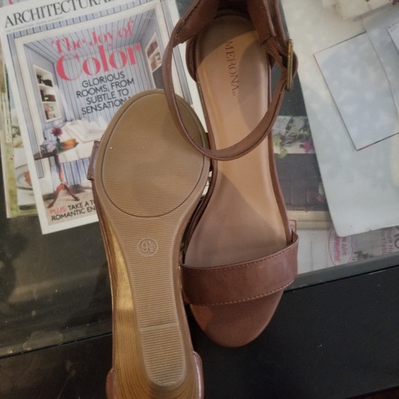 Marina brown Wedges open toes size 9 half - Picture 5 of 5
